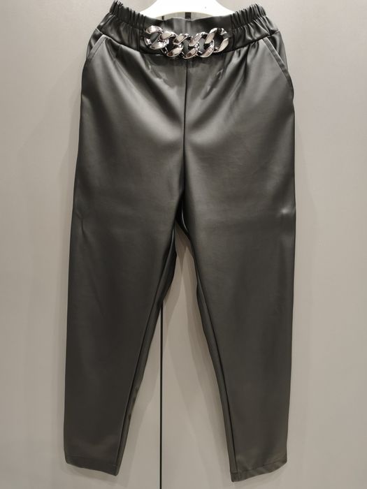 Речі на дівчинку