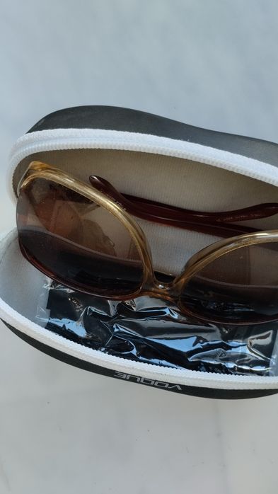 Óculos VOGUE Castanhos