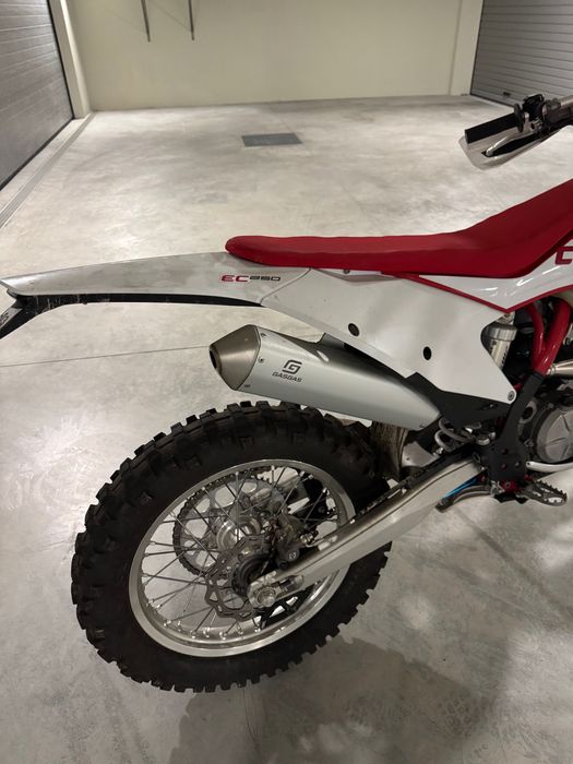 GASGAS EC250 2T (Nova- 5 Horas)