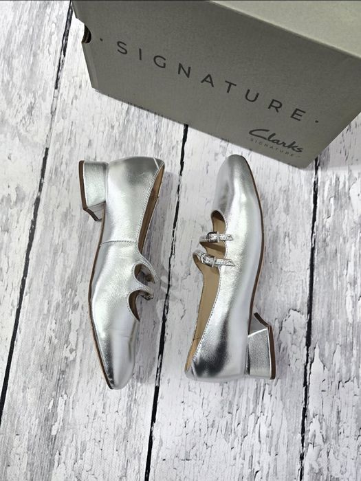Clarks Signature r. 35.5