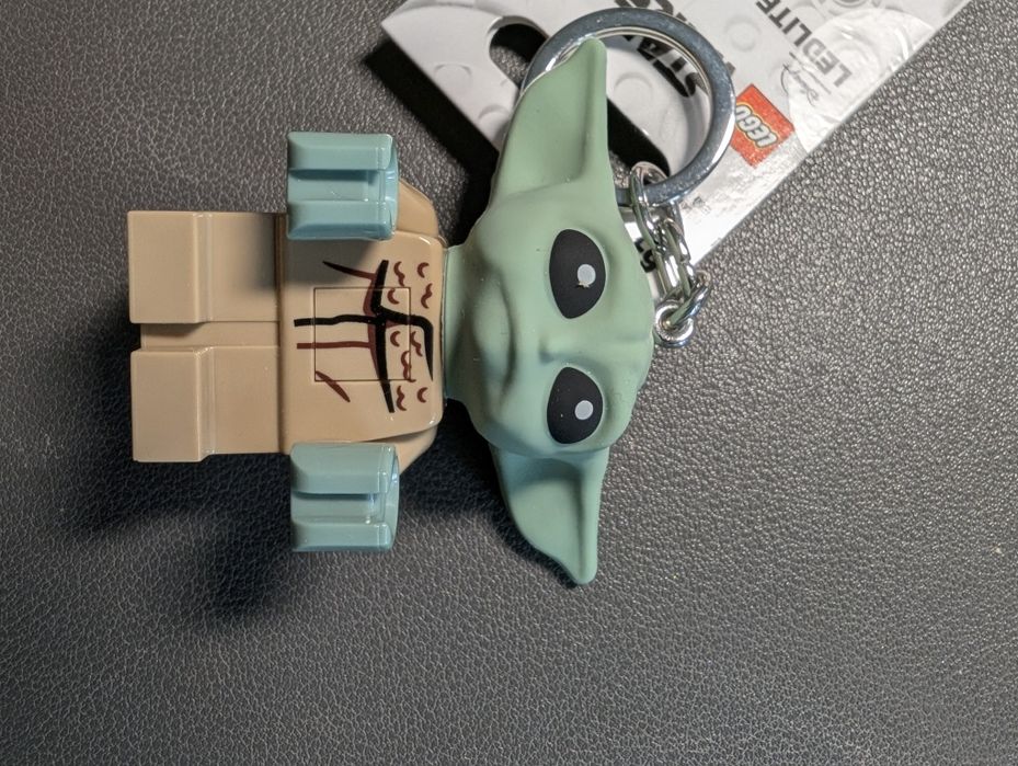 Oryginalny brelok Yoda LEGO - Star Wars