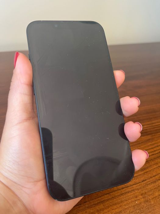 Telemóvel IPhone 13 otimo estado