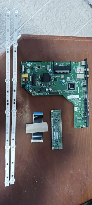Tv smart tech 32hn10t2 peças