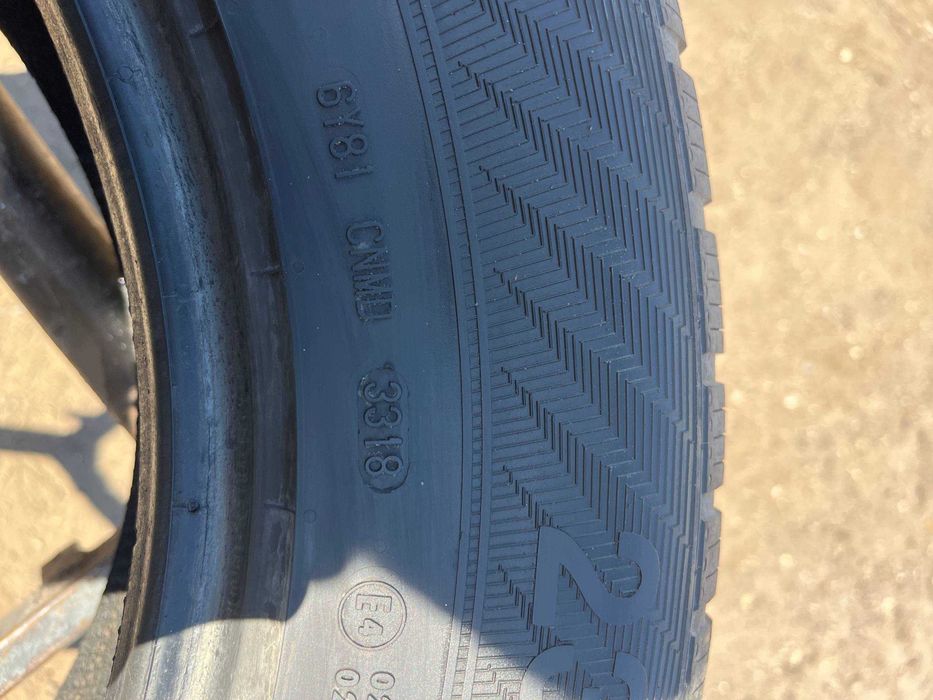 Пара шин Gislaved 235/65 R17