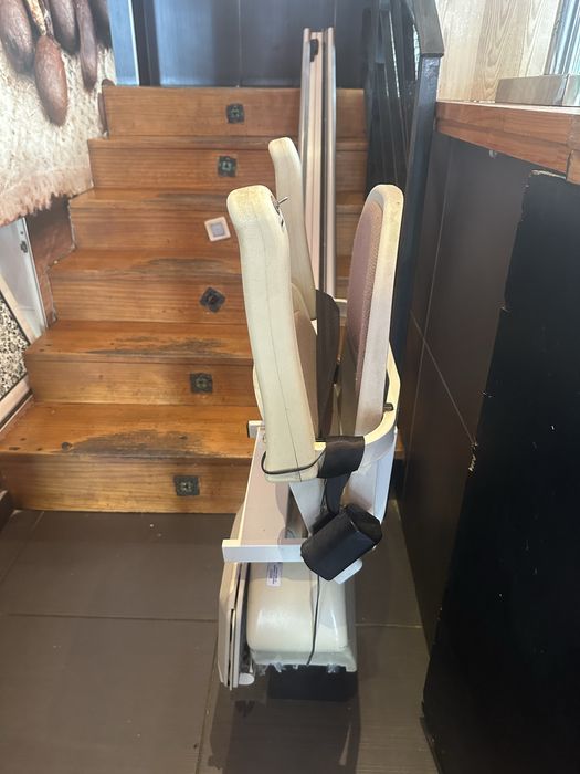 Krzeslo schodowe inwalidzkie