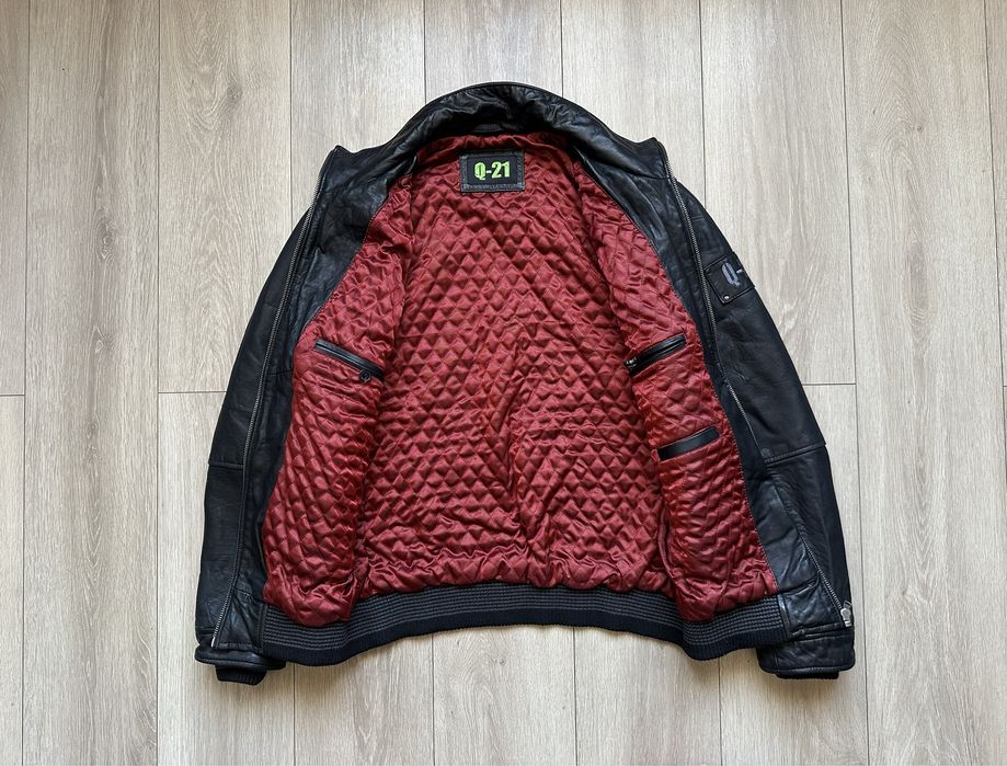 Шкіряна куртка бомбер Q-21 swiss leather jacket