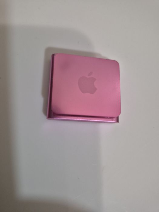 Портативний цифровий MP3 плеєр Б/У Apple iPod shuffle 4gen 2Gb