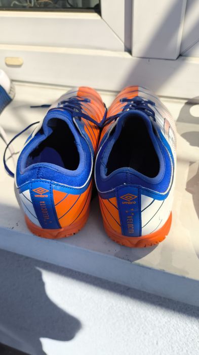 Buty piłkarskie umbro
