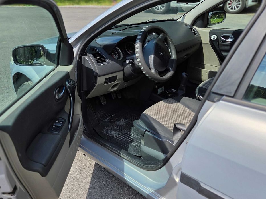 Renault Megane 1.5 dCi авто