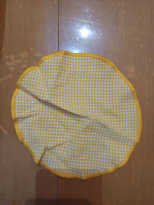 Vendo a toalha para achar  de café bom estado