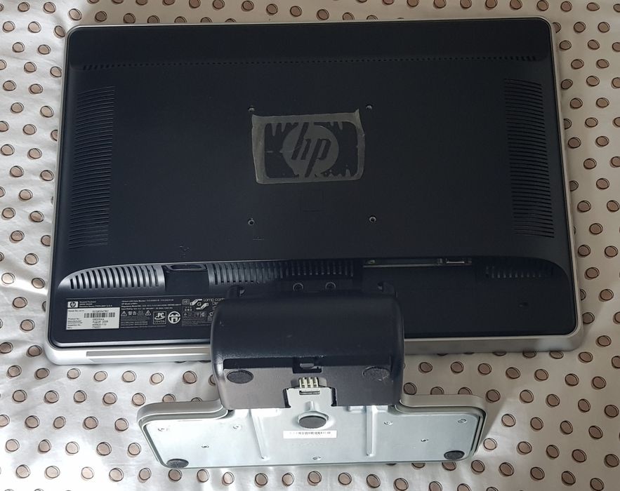 Monitor hp w1907v445759338421299203