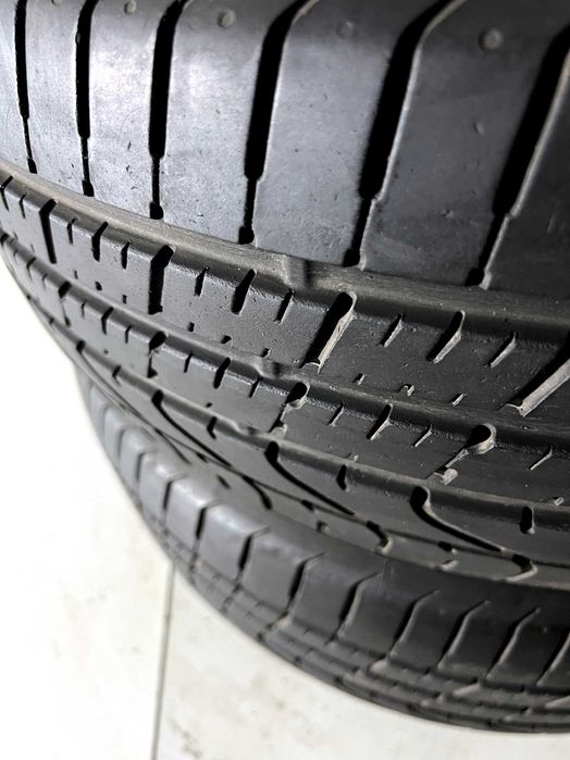 Pneus Pirelli Pzero - 245/45/19 - Como NOVOS