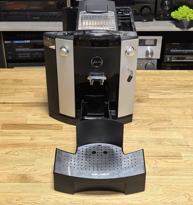 Кавова машина Jura Impressa XF70