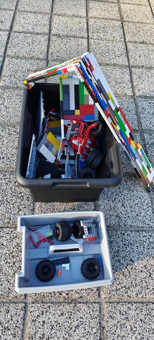 LEGO i Cobi klocki - różnego rodzaju i formatu. Całe pudło! Stan b.dob