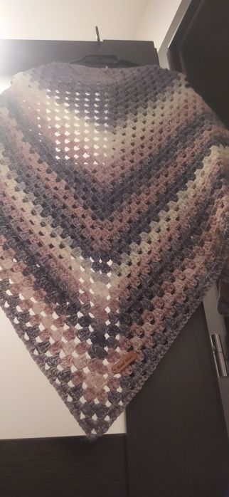Chusta handmade zrobiona na szydełku