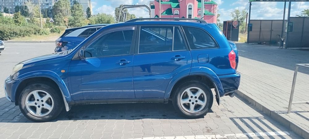 Продаж rav 4 2001г.