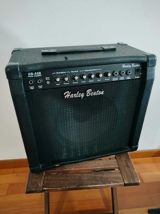 Harley Benton HB-40R – Amplificador Guitarra 40W