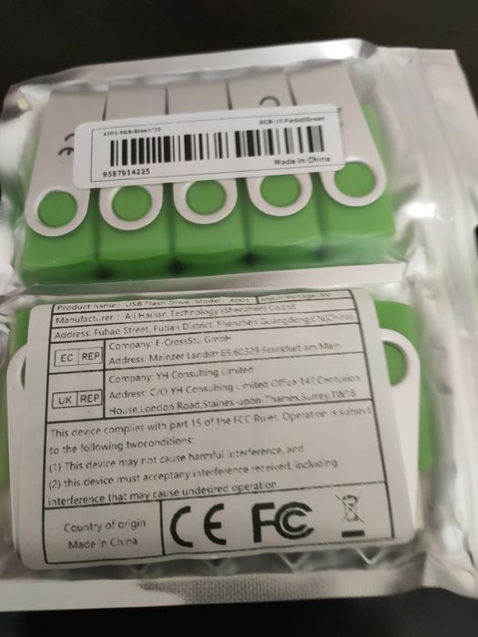 Pendrive zielony 8 GB