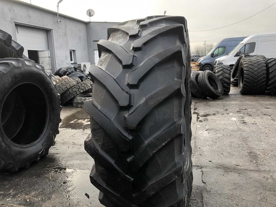 Opona Używana 650/75r38 Trelleborg TM900 Radial 70% Bieżnika