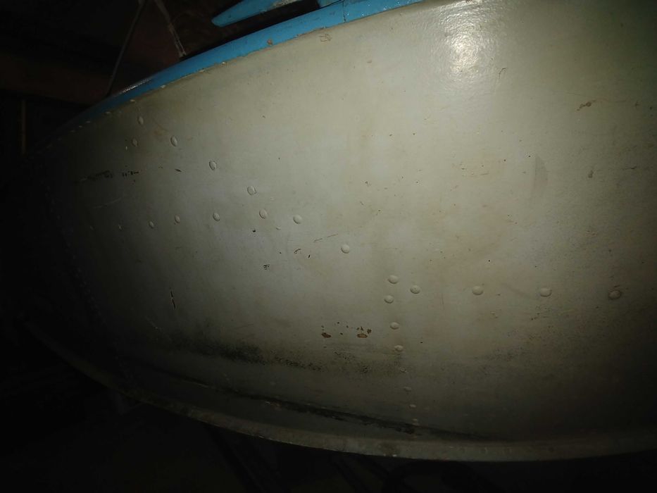 Моторний човен прогрес 4