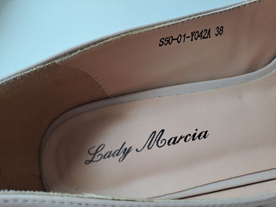 Туфлі жіночі 38 р