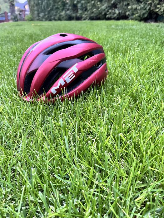 Kask met trenta mips red