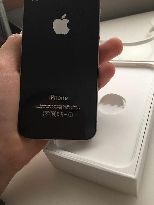 iPhone 4s 16GB in excellent condition64286138300035121