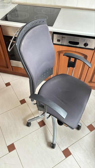 Fotel obrotowy Sitag reality R209022