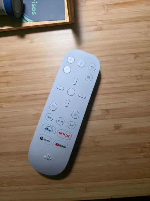 Sony Comando multimédia PS5 - Comando para ver Netflix, Disney+, Youtube, entre outros. Ideal para quem faz da PS5 uma TV.   Nunca usado.