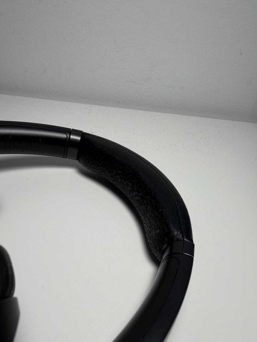 Sony WH-1000XM3 - Auscultadores com Noise Cancelling Premium