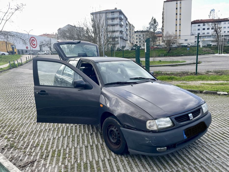 Seat Ibiza 1.0 Gasolina (janeiro 1999)