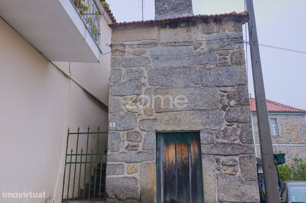Moradia, Cortiçô e Vila Chã
