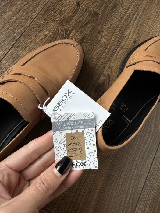 Лофери Geox 38 розміру