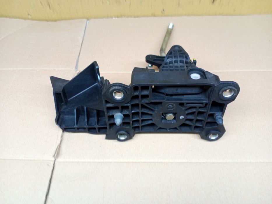 Stan BDB Ford Focus MK2 1.8 TDCI 2006r lewarek wybierak zmiany biegów