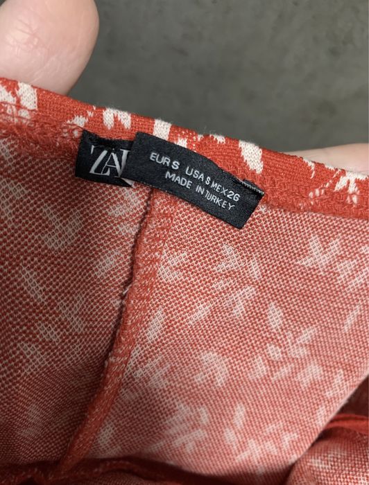 Сукня- сорочка, плаття по фігурі