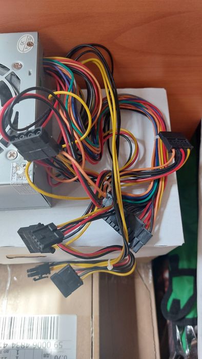Продам блок питания mATX m380