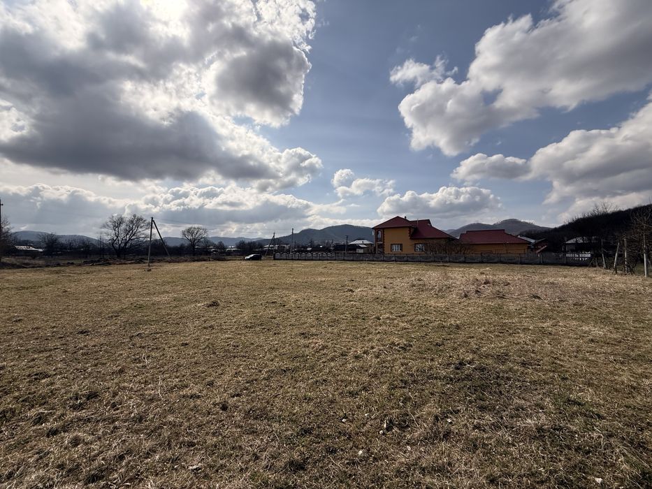 Продається земельна ділянка 0,07га в селищі Старі Кути. (63)