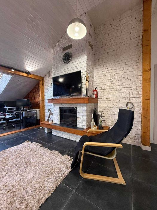 Дворівнева квартира в ЖК Калинова Слобода 1