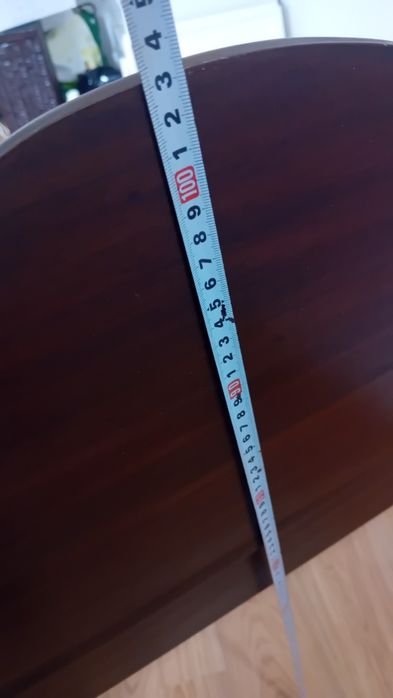 Cómoda em madeira clássica