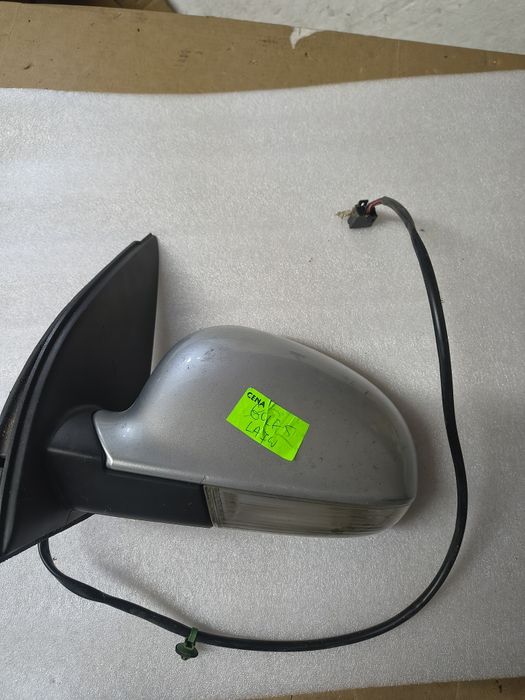 Lusterko lewe zewnętrzne elektryczne Vw Golf 5 europa
