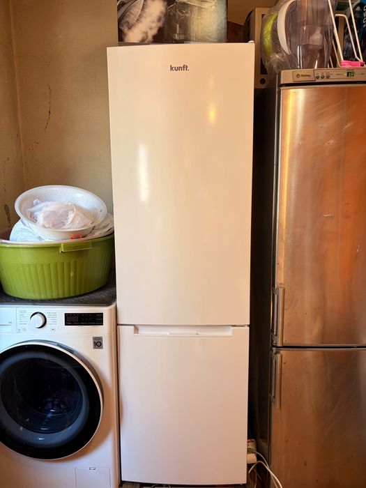 Frigorífico Combinado ST KUNFT KC9113 (Estático - 262 L - 180 cm - Branco)