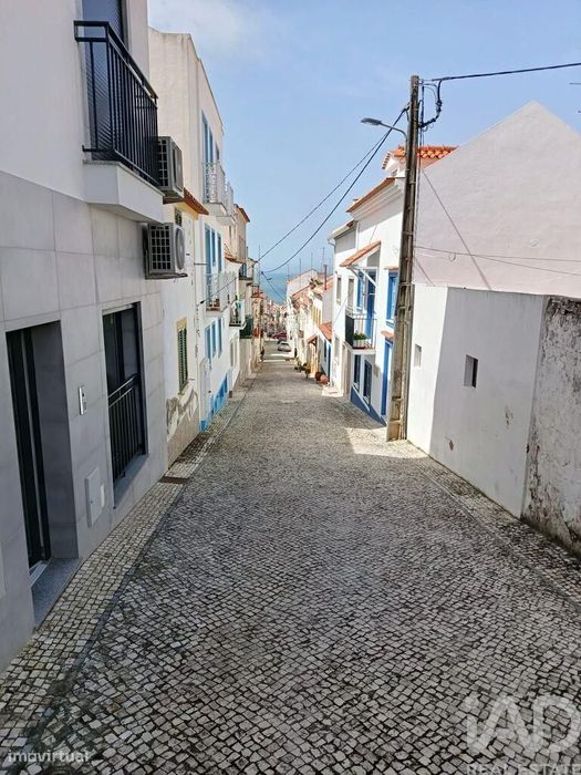 Apartamento T1 em Nazaré de 56,00 m2