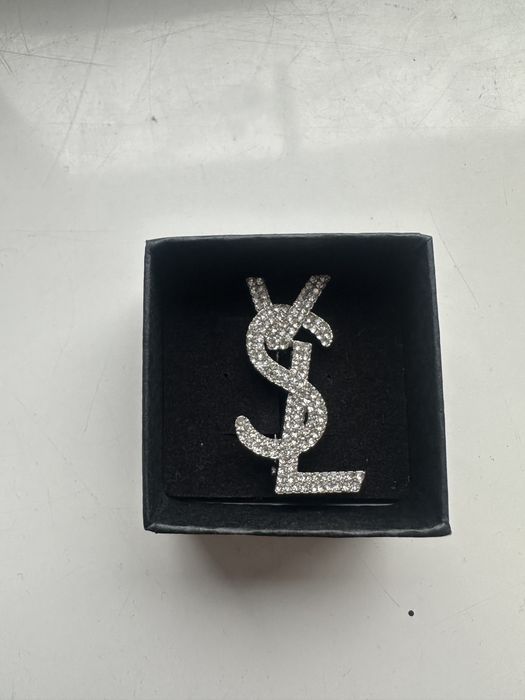 Broszka piekna błyszcząca