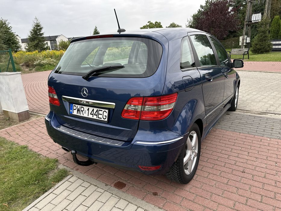 Mercedes B250 Avantgarde 140km Automat!