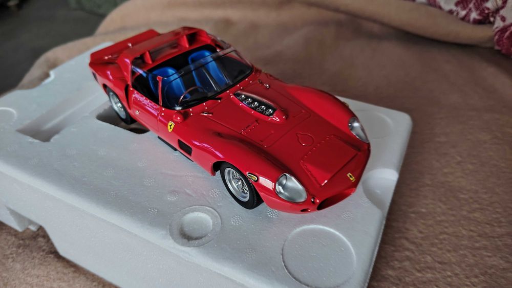 Ferraris VARIOS Classicos + Sem Caixa + 1/18