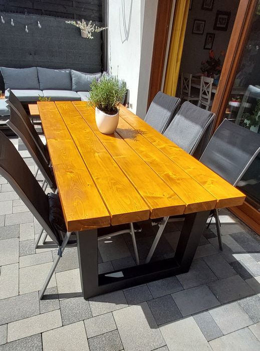 Stół ogrodowy lub do jadalni, nowy