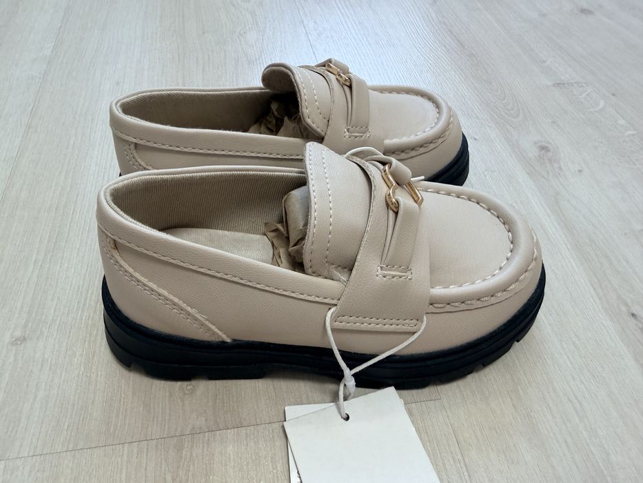 Лофери Zara для дівчинки