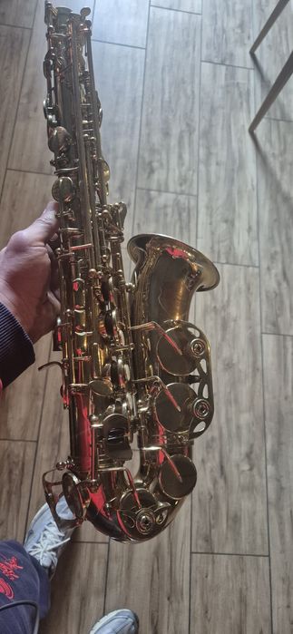 Саксофон альт Mendini by Cecilio + кейс