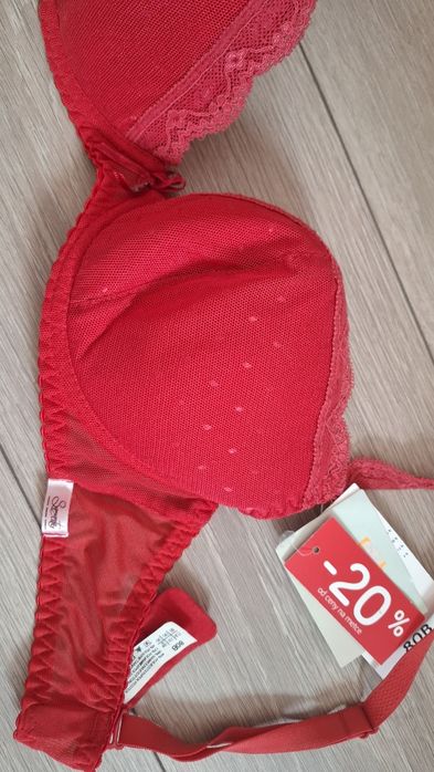Biustonosz Samanta