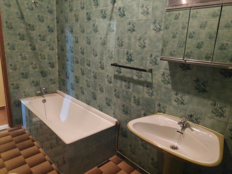 Apartamento T3 para arrendar - Centro de Pardilhó (Estarreja)